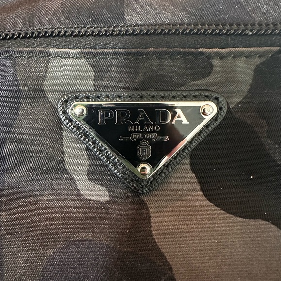 Authentic Prada Camo Messenger Bag - Picture 3 of 4